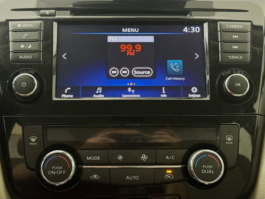 Used 2019 Nissan Rogue Sport SV AWD/4WD image 13