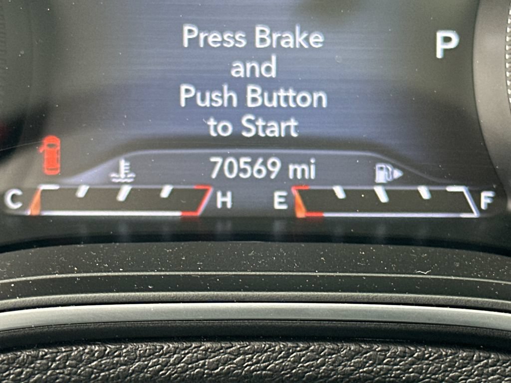 Used 2021 Jeep Cherokee Latitude Lux w/ Sun & Sound Group AWD/4WD image 16