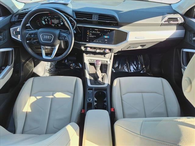 Used 2022 Audi Q3 2.0T Premium AWD/4WD image 15