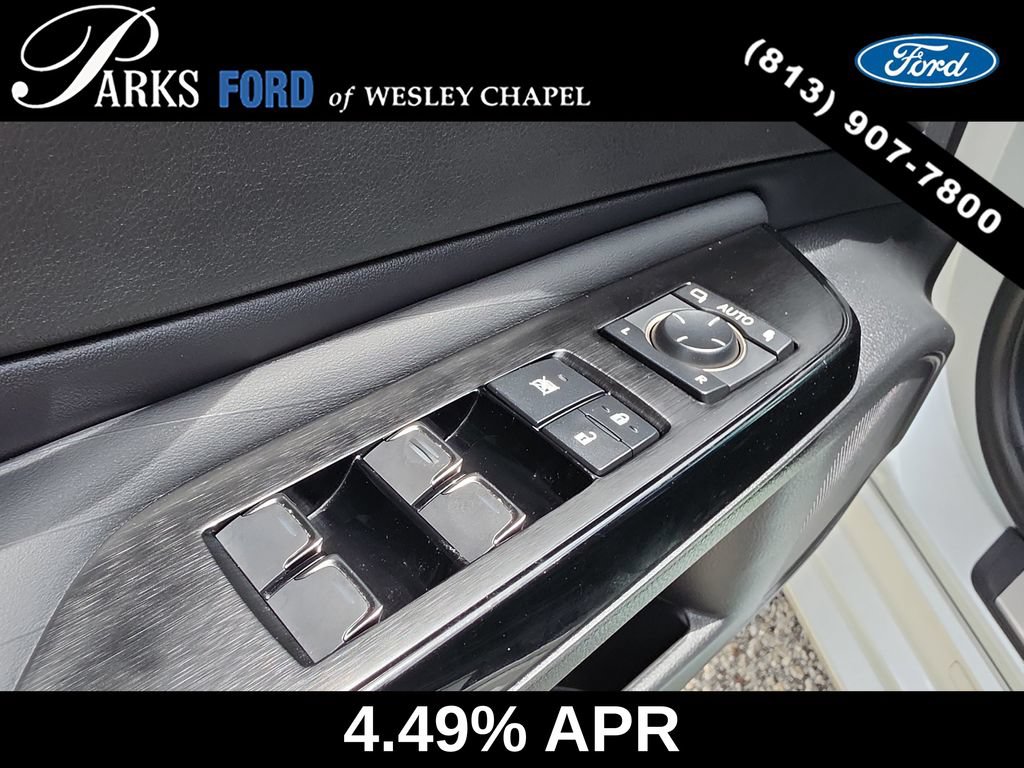 Used 2022 Lexus ES 300h Ultra Luxury w/ Accessory Package 2 FWD image 19