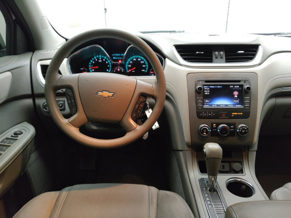 Used 2016 Chevrolet Traverse LS FWD image 22