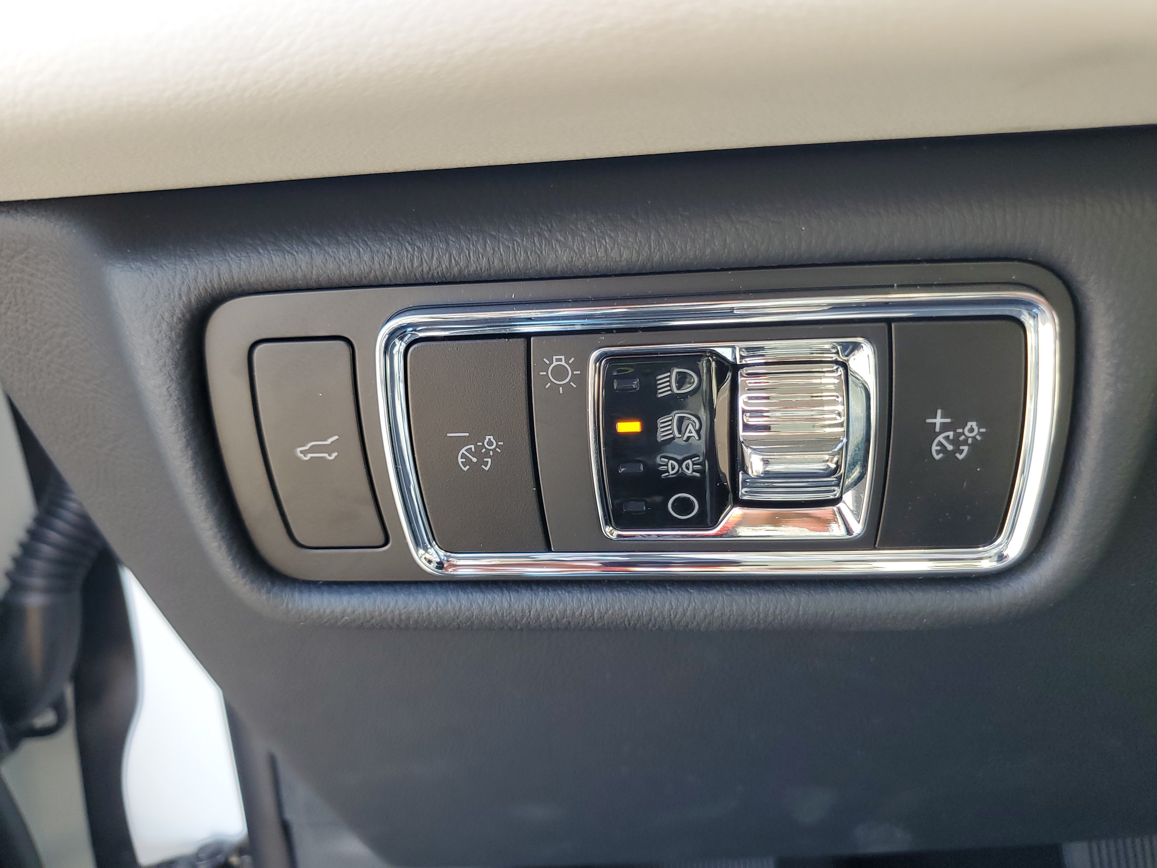 New 2027 Lincoln Aviator AWD image 13
