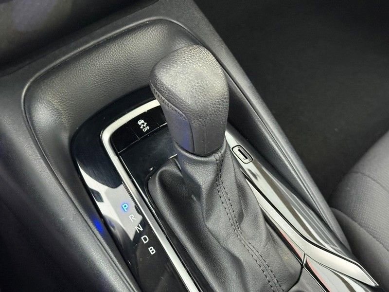 Used 2022 Toyota Corolla LE image 26