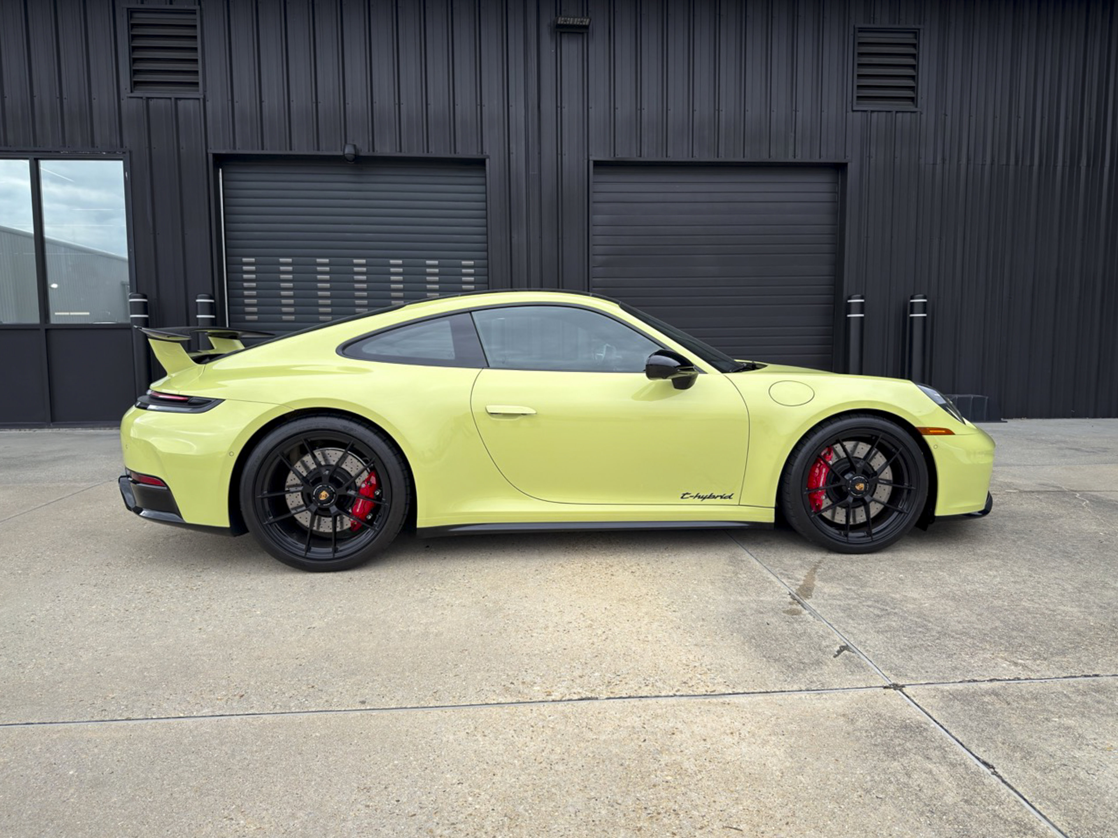 Certified 2026 Porsche 911 Carrera GTS image 4