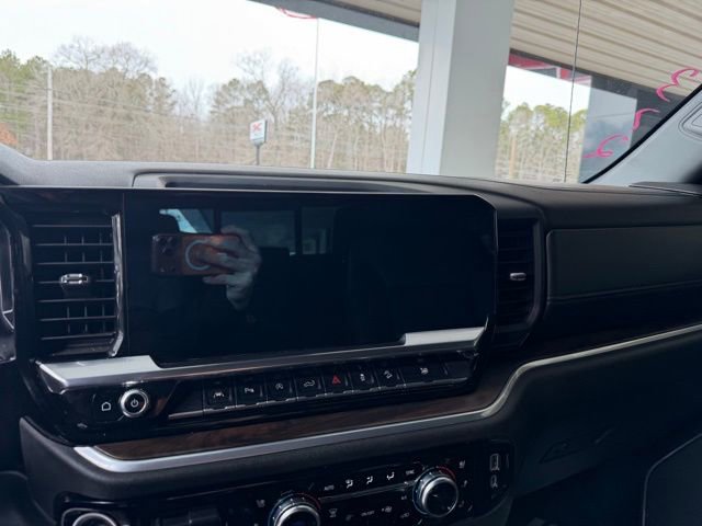 Used 2022 GMC Sierra 1500 SLT w/ SLT Premium Plus Package image 19