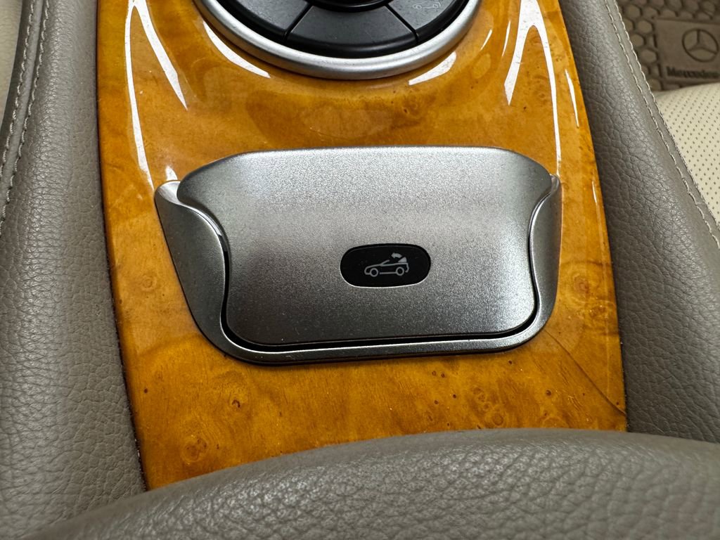 Used 2007 Mercedes-Benz SL 550 image 29