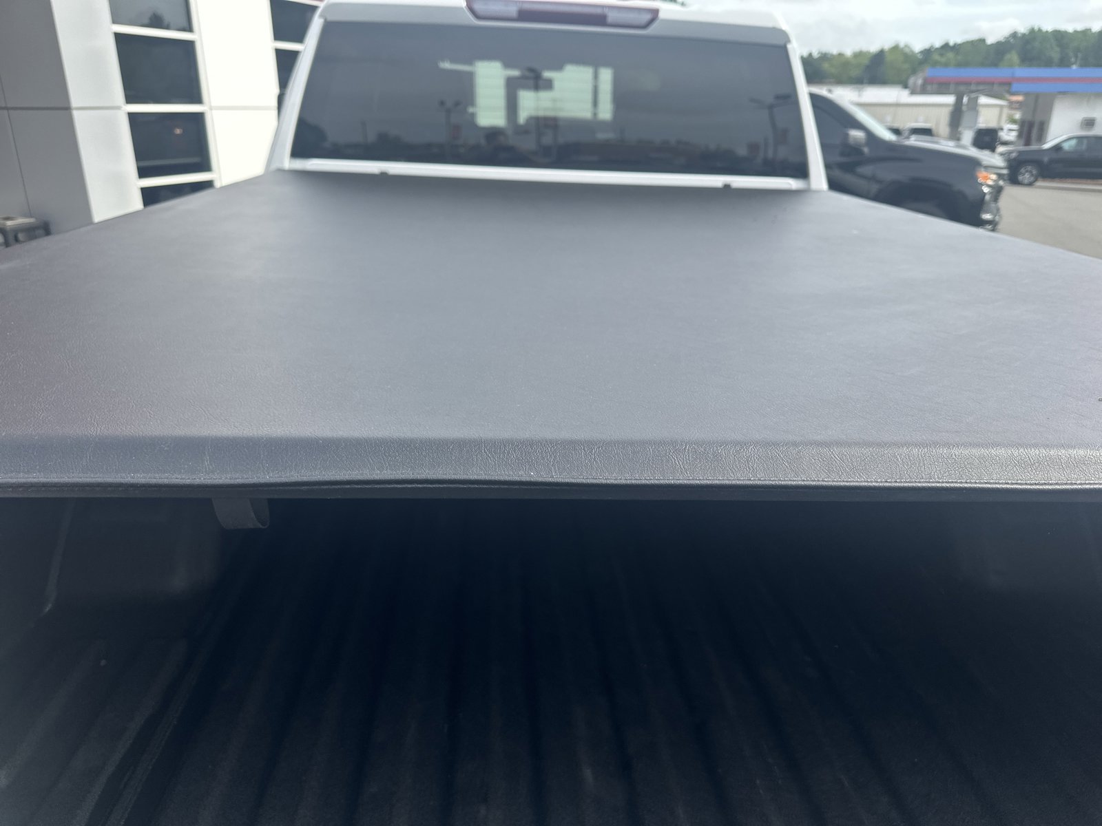 Used 2022 Chevrolet Silverado 2500 Custom w/ Custom Value Package AWD/4WD image 23