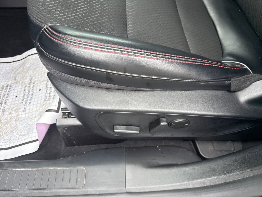 Used 2025 Ford Escape ST-Line Elite w/ Tech Pack #2 image 32