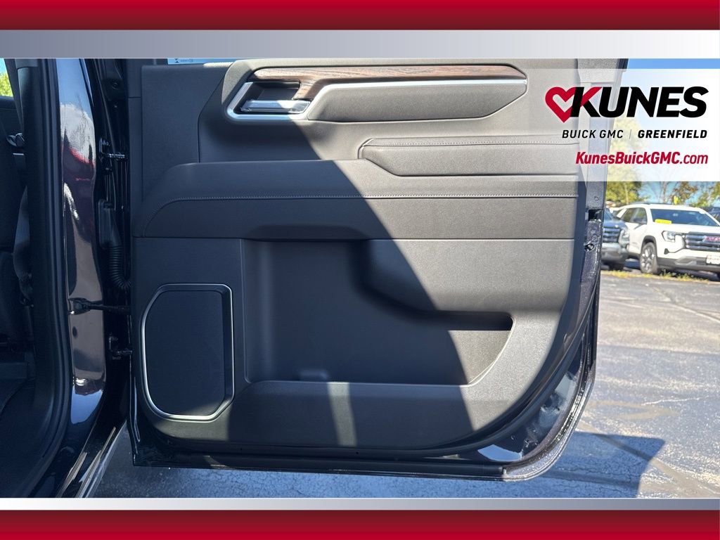 New 2025 GMC Sierra 3500 SLT AWD/4WD image 56