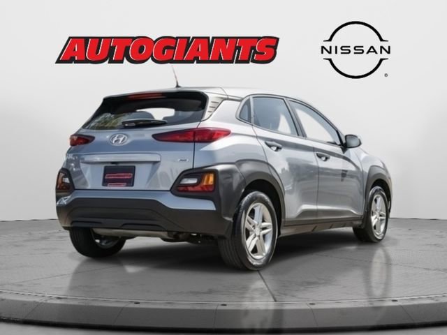 Used 2021 Hyundai Kona SE w/ Cargo Package image 7