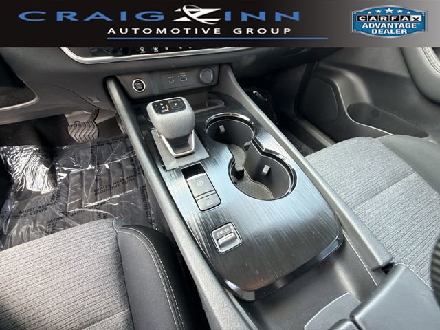 Used 2023 Nissan Rogue SV image 21