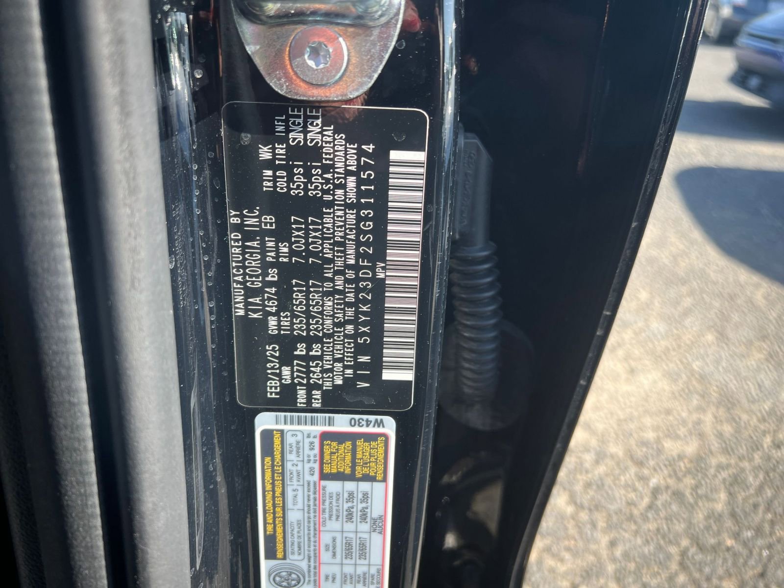 Used 2025 Kia Sportage LX FWD image 28