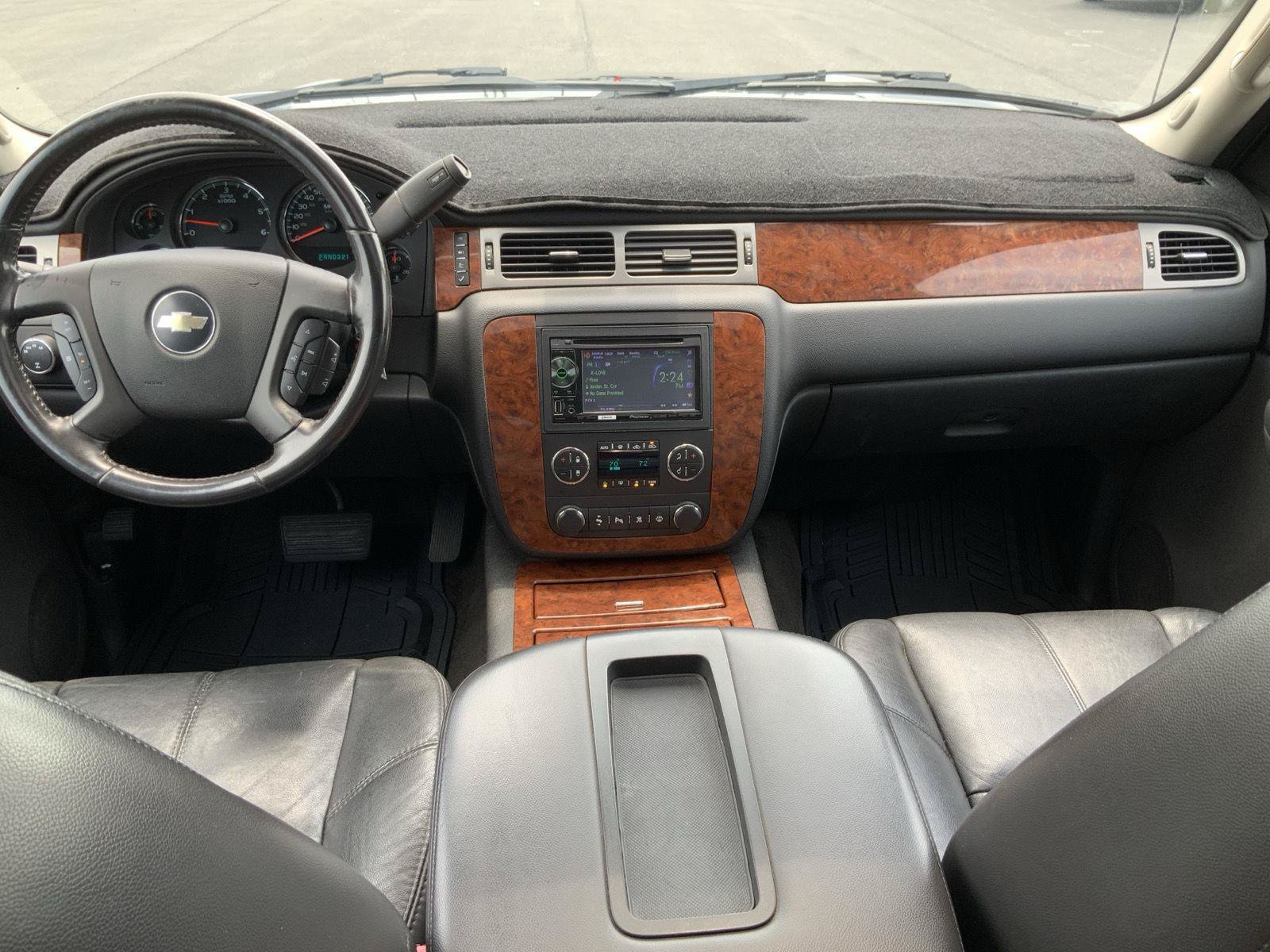 Used 2008 Chevrolet Avalanche LTZ w/ LTZ Preferred Equipment Group AWD/4WD image 41