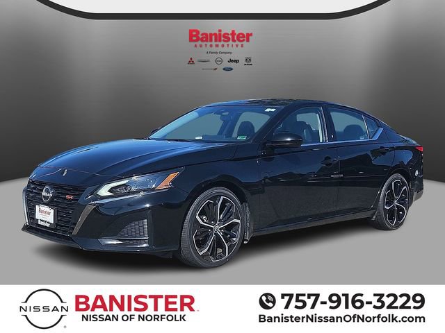 Certified 2024 Nissan Altima 2.5 SR w/ SR Premium Package image 1