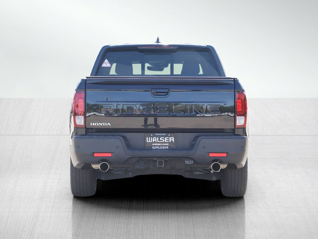 Used 2024 Honda Ridgeline Black Edition image 4
