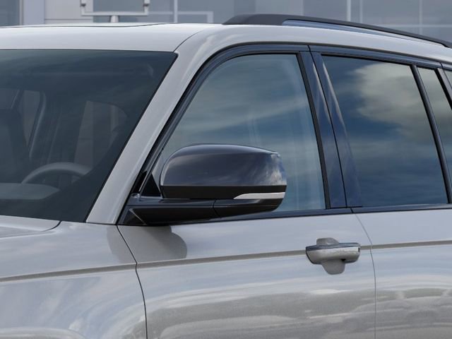 Used 2025 Jeep Grand Cherokee Limited w/ Black Appearance Package image 13