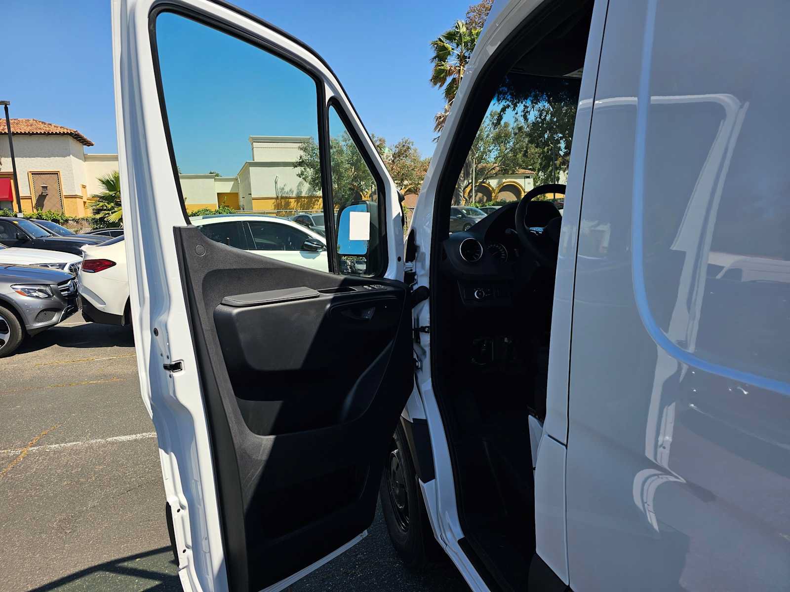 New 2026 Mercedes-Benz Sprinter 2500 image 18