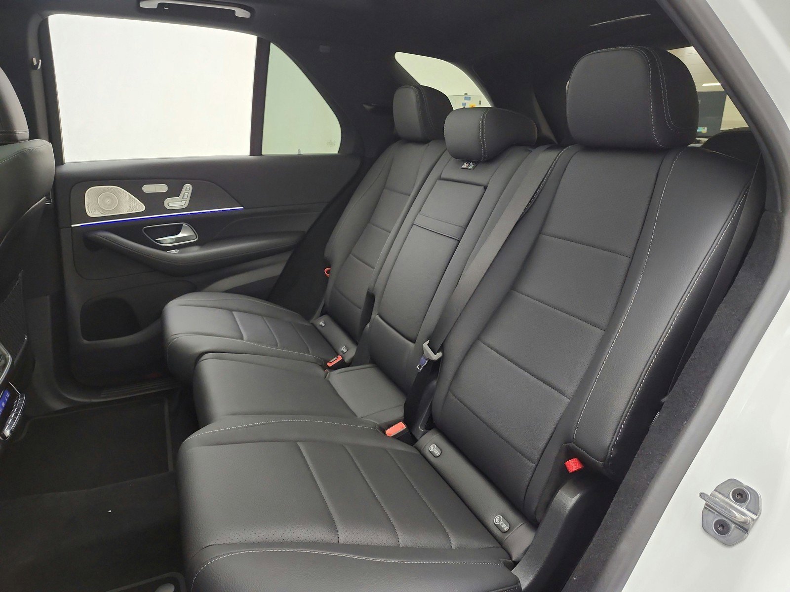 New 2026 Mercedes-Benz GLE 450 4MATIC image 11