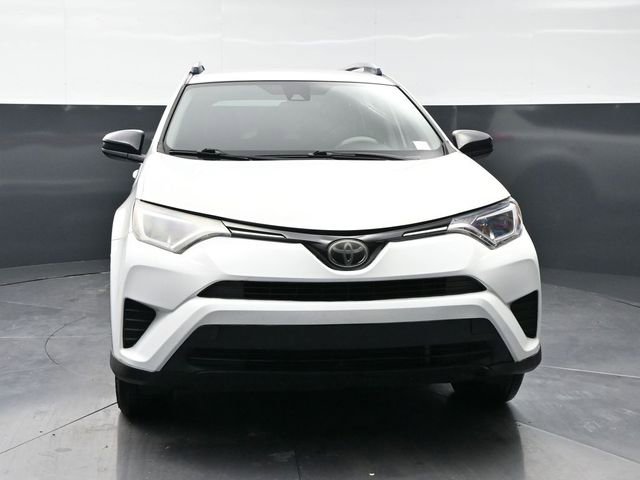 Used 2017 Toyota RAV4 LE image 2