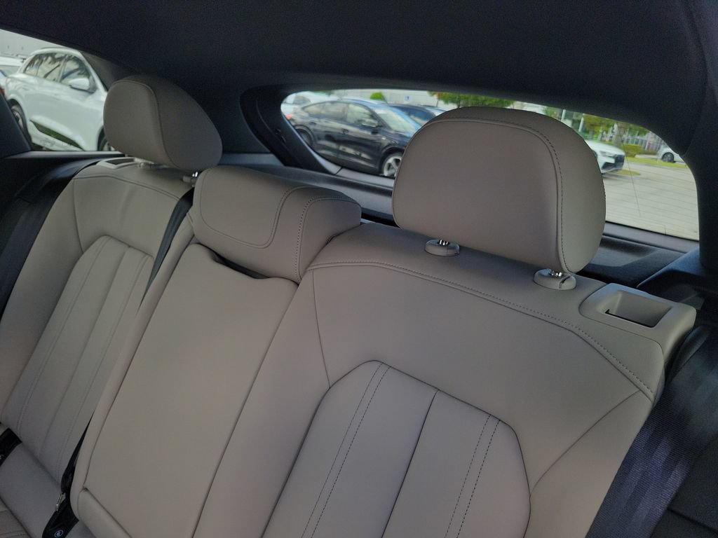 Certified 2025 Audi Q4 e-tron Premium Plus w/ Premium Plus AWD/4WD image 27