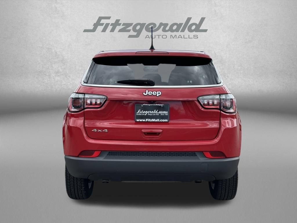 Used 2023 Jeep Compass Sport AWD/4WD image 6