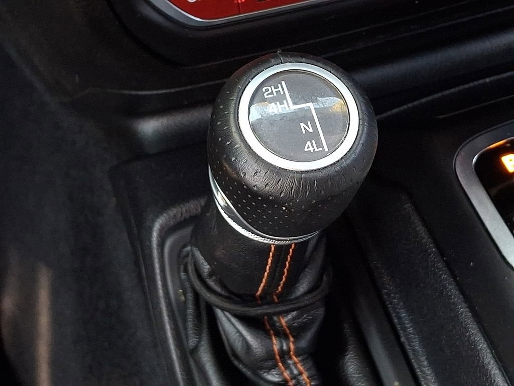 Used 2020 Jeep Gladiator Mojave image 25