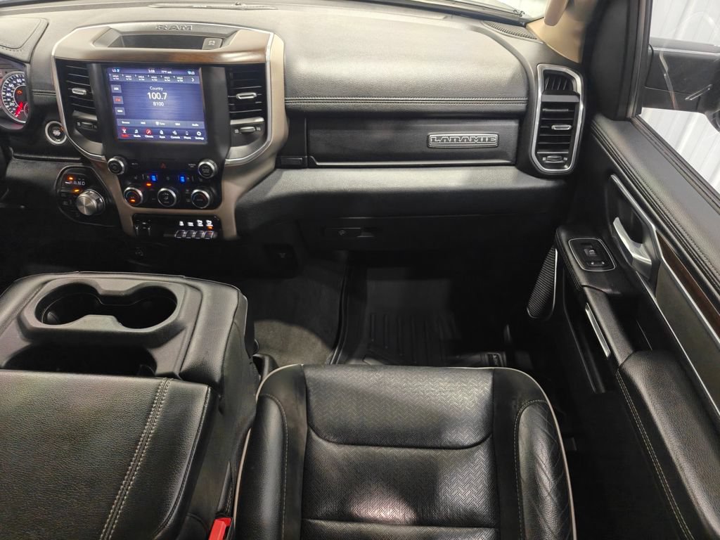 Used 2021 RAM 1500 Laramie AWD/4WD image 31