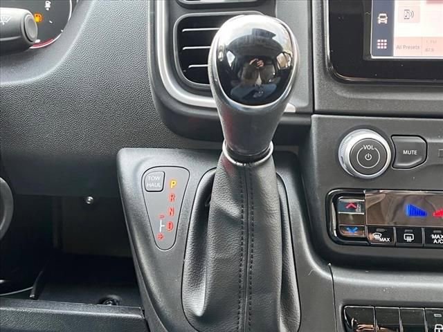 New 2025 RAM ProMaster 3500 w/ Quick Order Package 22G SLT image 18