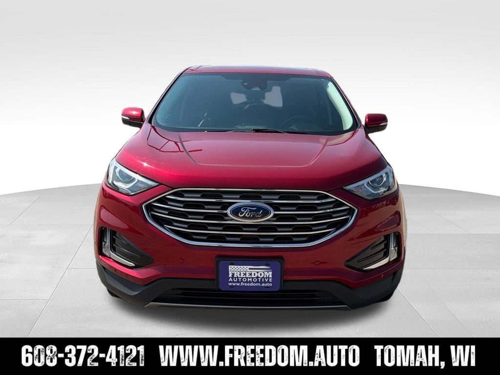 Used 2022 Ford Edge Titanium AWD/4WD image 12