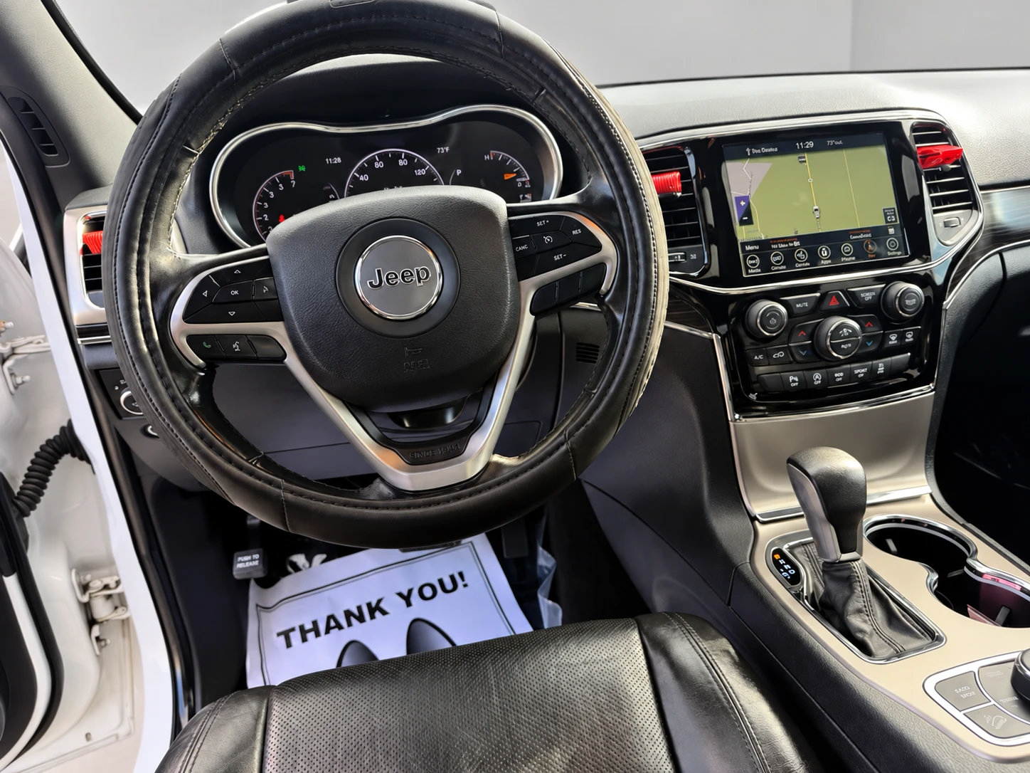 Used 2019 Jeep Grand Cherokee Limited w/ Luxury Group II AWD/4WD image 12