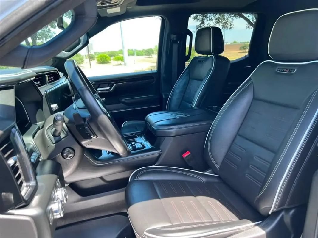 Used 2024 GMC Sierra 1500 AT4X AWD/4WD image 25