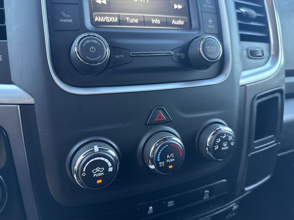 Used 2024 RAM 1500 Classic Warlock image 33