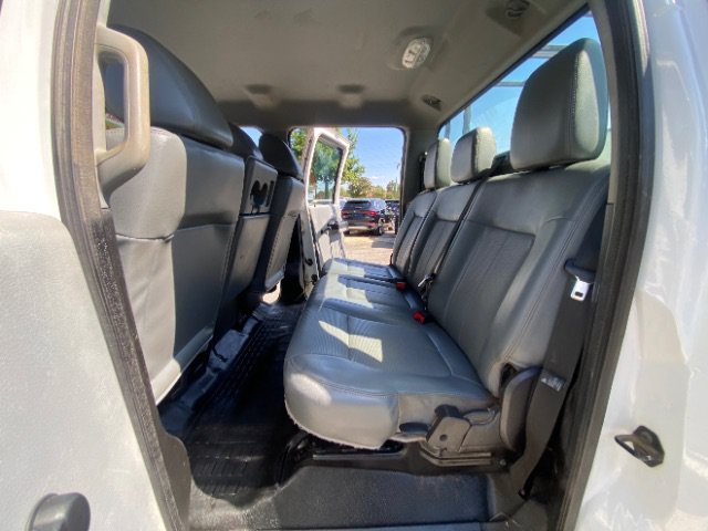 Used 2015 Ford F550 2WD Crew Cab Super Duty image 24