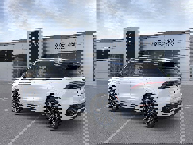 New 2026 Lincoln Nautilus Black Label image 4