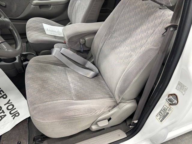 Used 2002 Toyota Tacoma 2WD Xtracab image 11