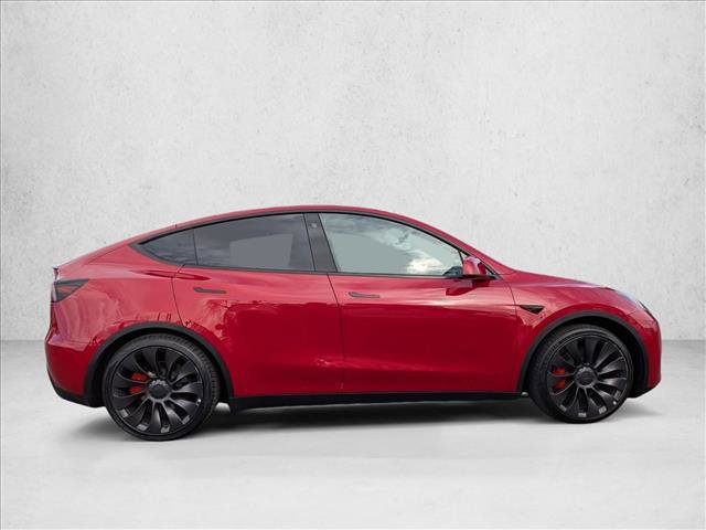 Used 2023 Tesla Model Y Performance image 4