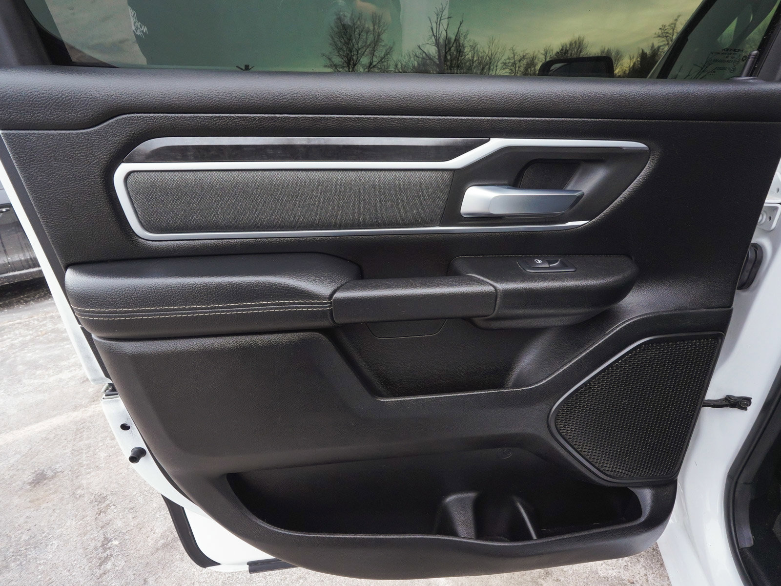 Used 2021 RAM 1500 Big Horn image 11