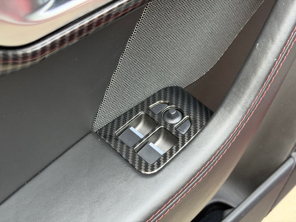 Used 2016 Jaguar F-TYPE R AWD/4WD image 26