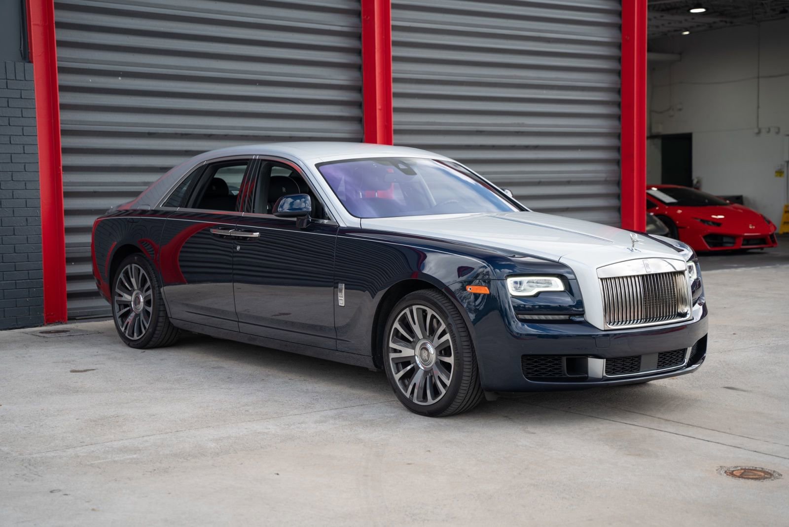 Used 2020 Rolls-Royce Ghost RWD image 2