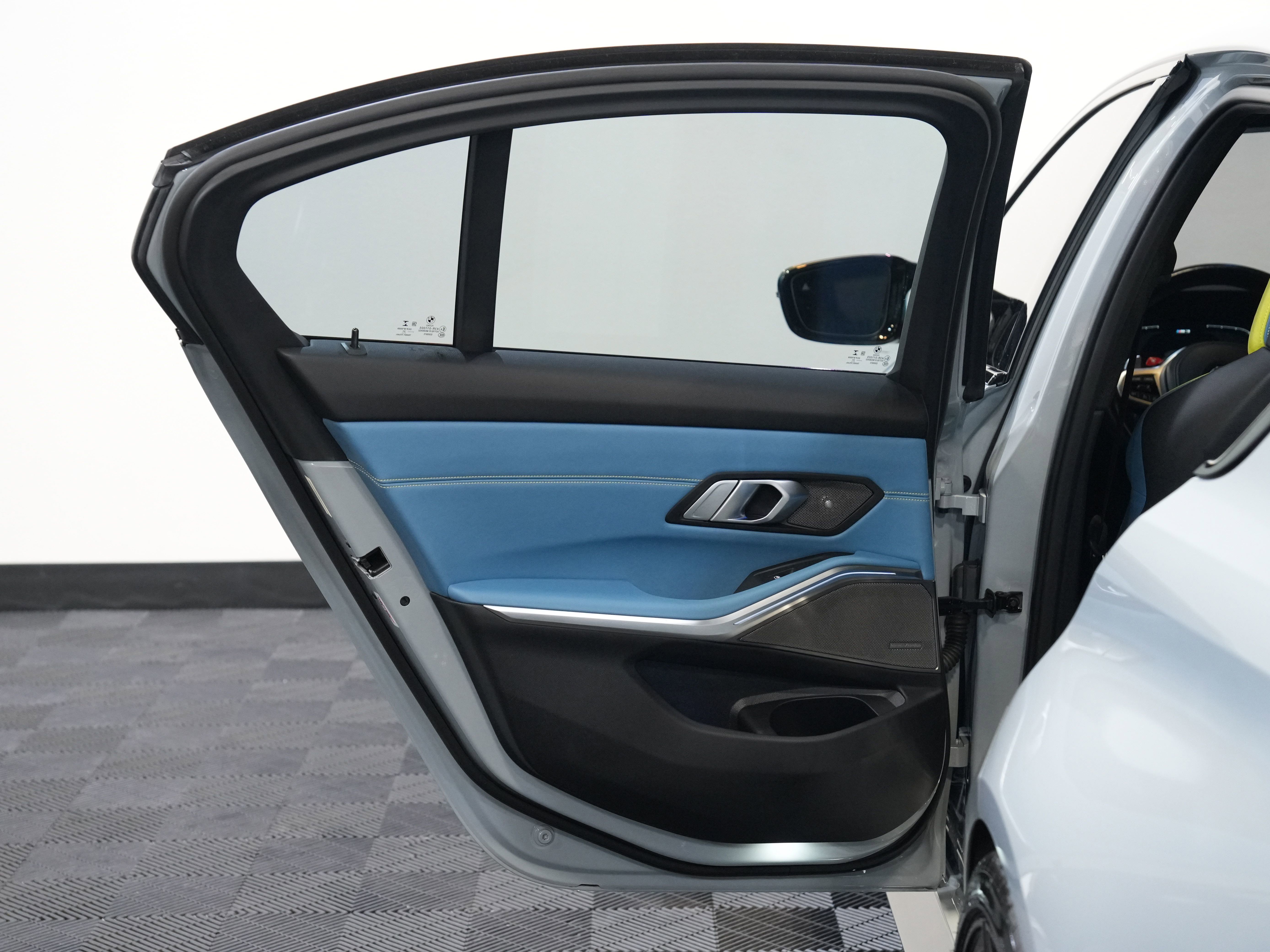 Used 2021 BMW M3 Competition image 22