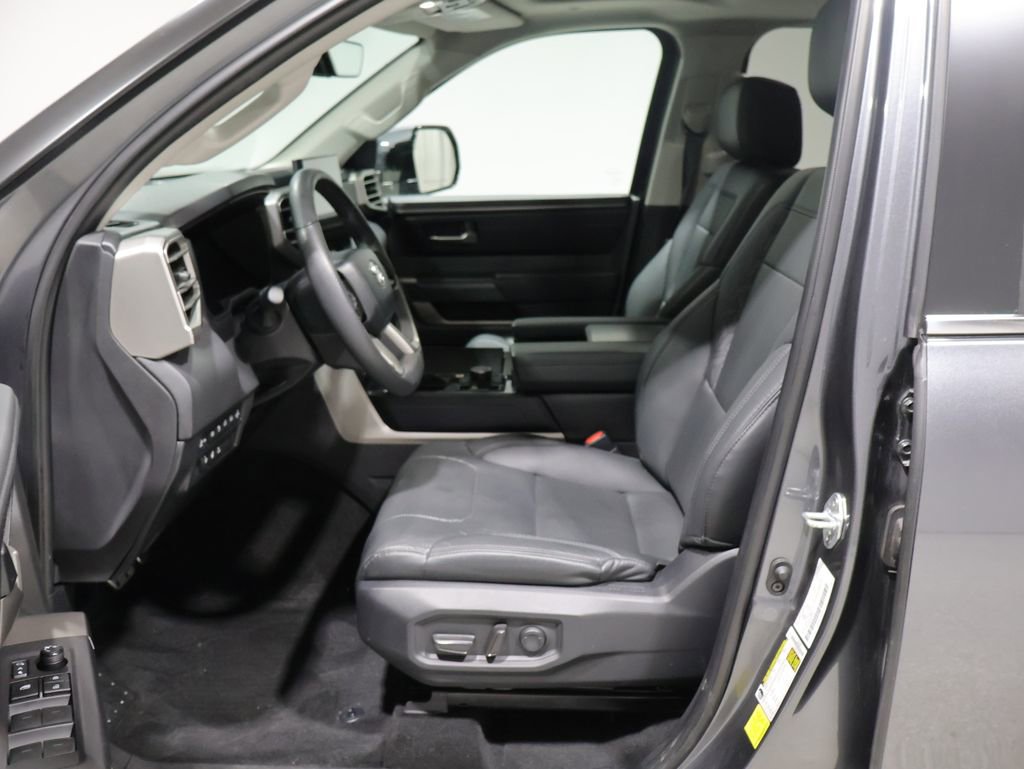 Used 2024 Toyota Sequoia SR5 w/ SR5 Premium Package AWD/4WD image 10