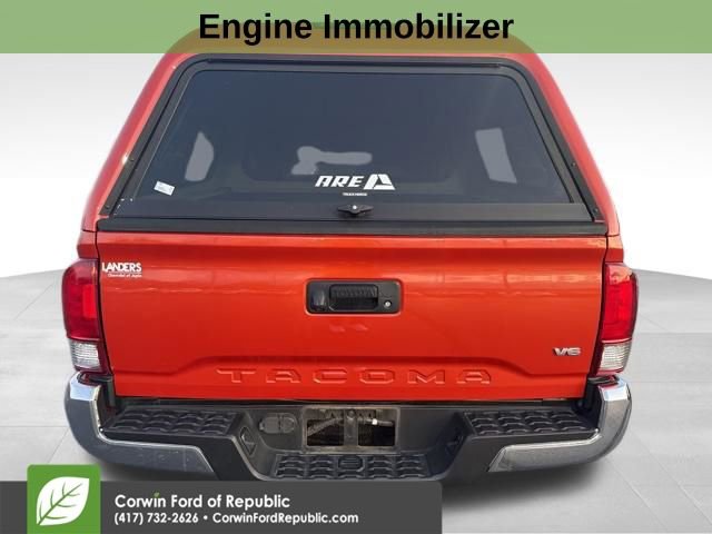 Used 2017 Toyota Tacoma TRD Off-Road w/ Tow Package (A/T) image 7