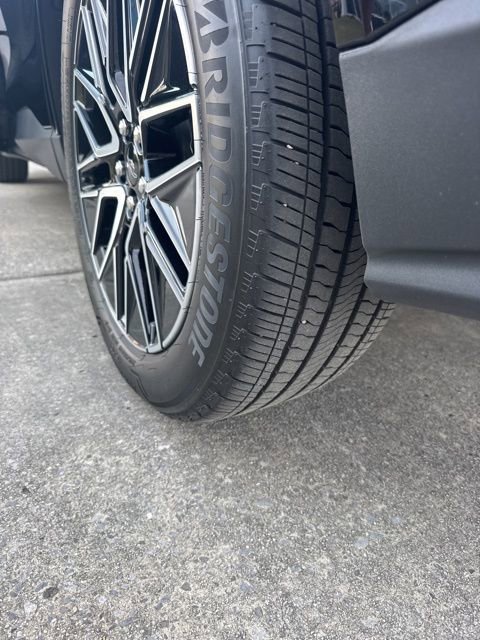 Used 2025 Ford Mustang Mach-E Premium RWD image 23