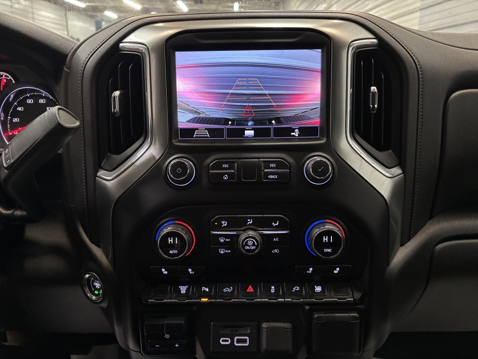 Used 2020 Chevrolet Silverado 2500 LT w/ All Star Edition image 21