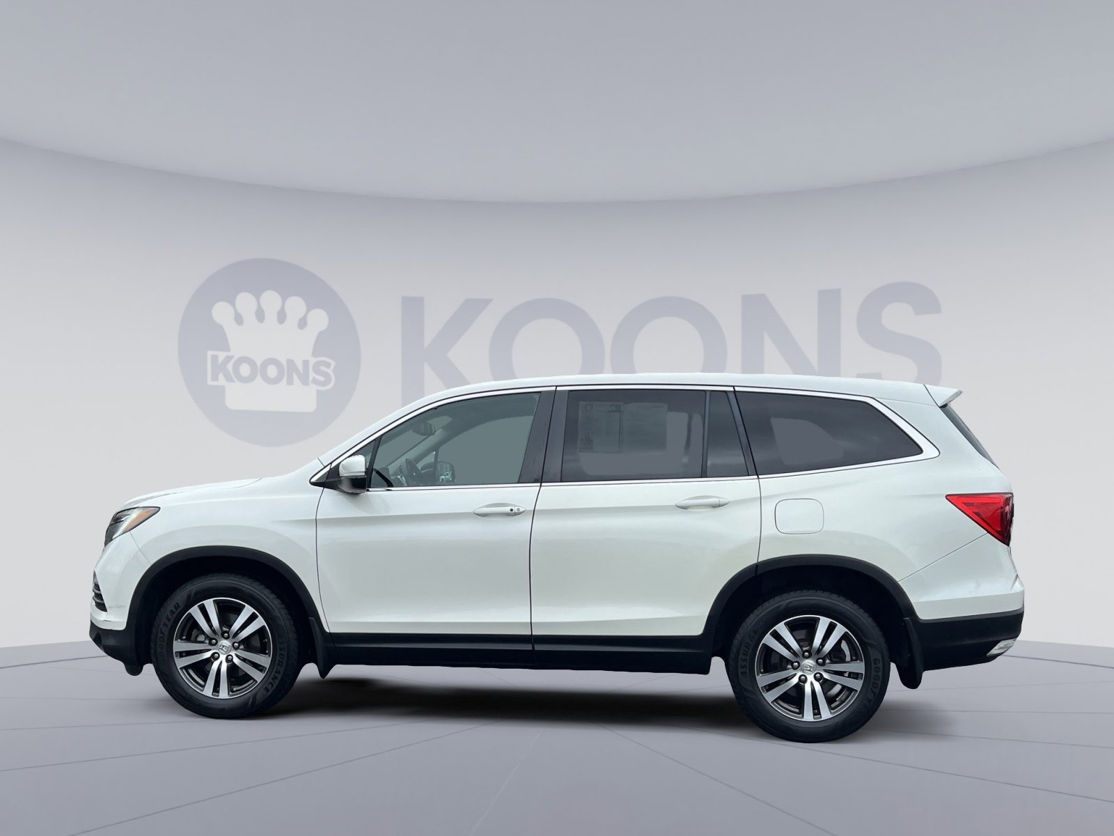 Used 2016 Honda Pilot EX-L image 2