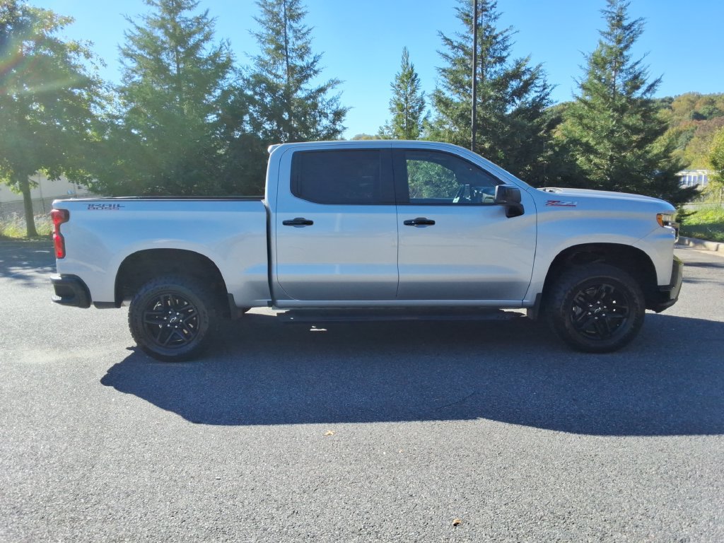 Certified 2022 Chevrolet Silverado 1500 LT Trail Boss w/ Convenience Package II AWD/4WD image 4