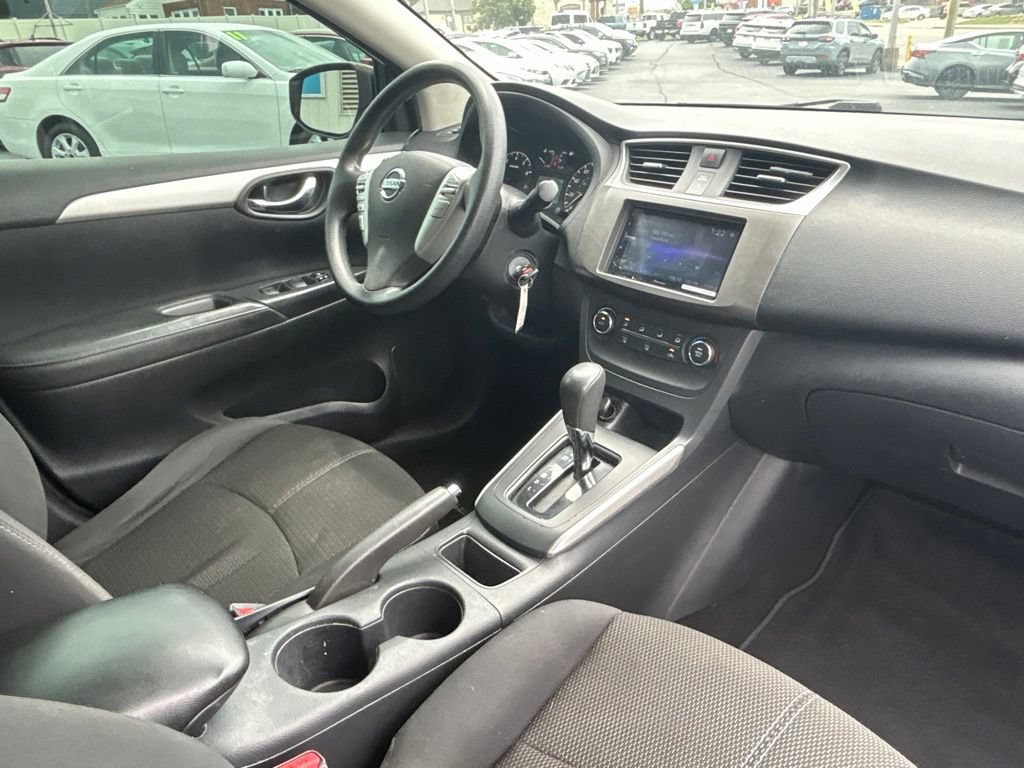 Used 2016 Nissan Sentra S FWD image 19