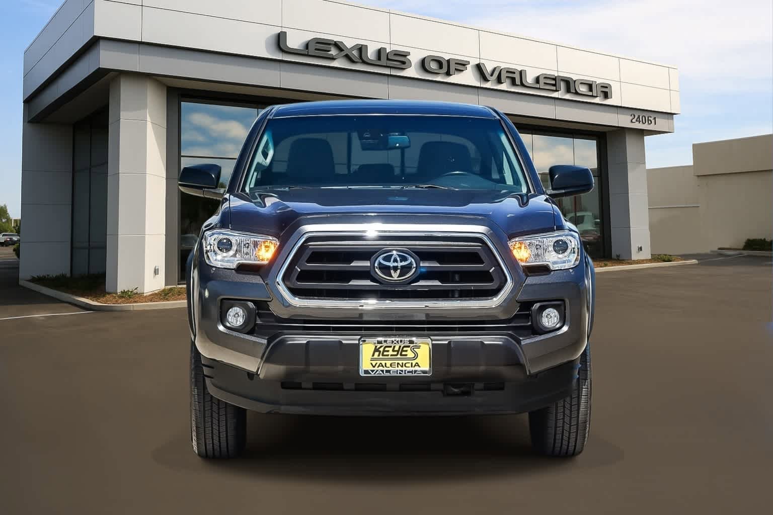 Used 2023 Toyota Tacoma SR5 RWD image 6