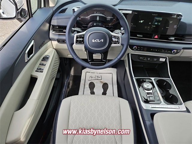New 2026 Kia Carnival EX image 7