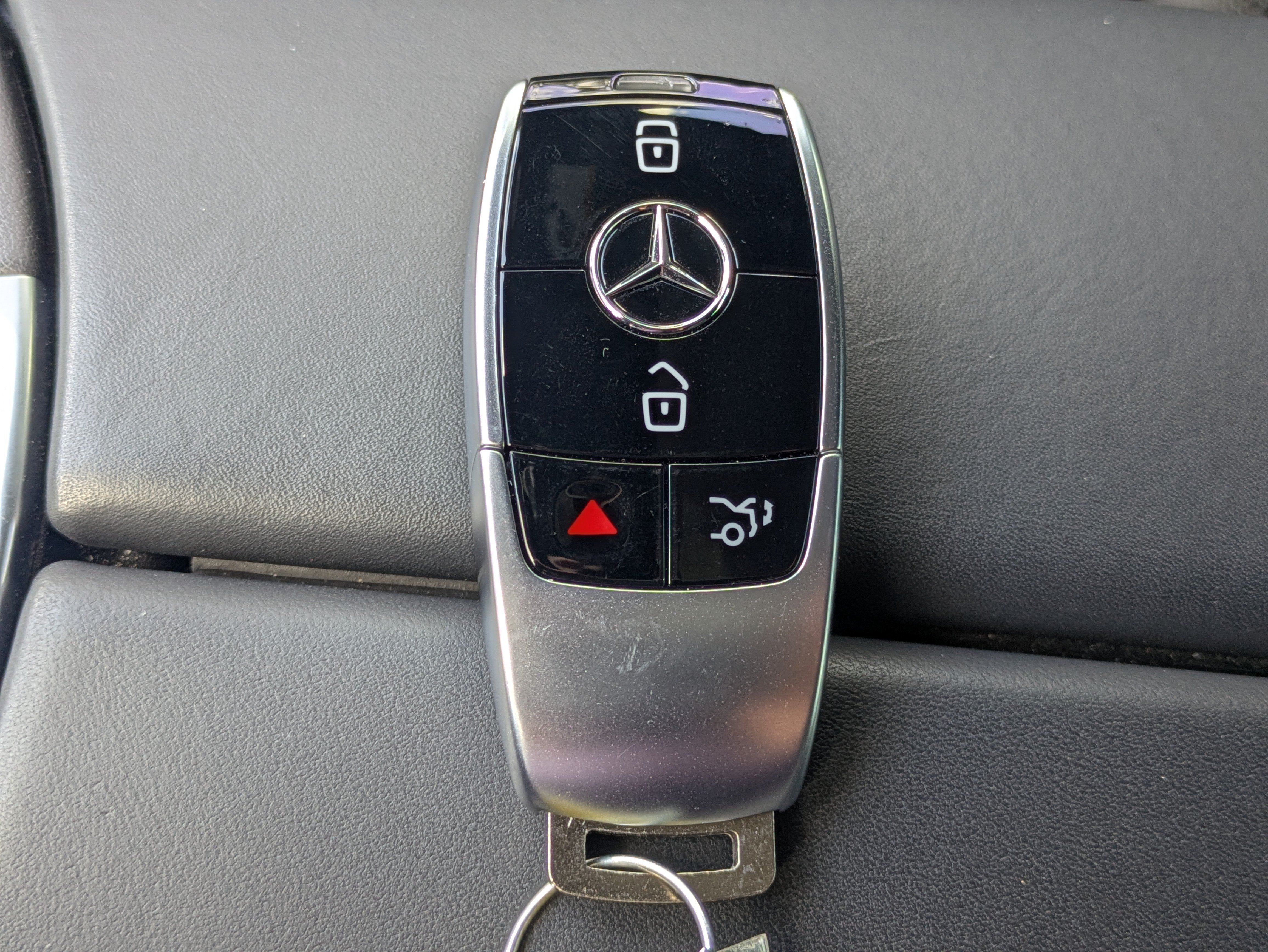 Certified 2022 Mercedes-Benz E 53 AMG 4MATIC Sedan image 28